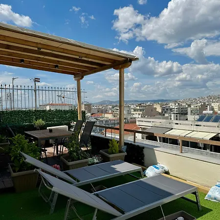 Rooftop Tiny Suite-roof Deck-sunbeds-city View * Thessaloniki