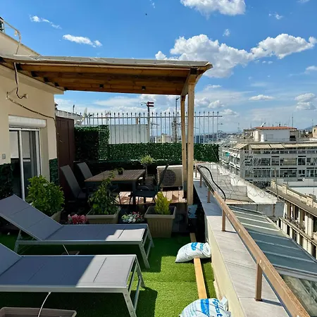 Apartment Rooftop Mini Suite-roof Deck-sunbeds-city View *