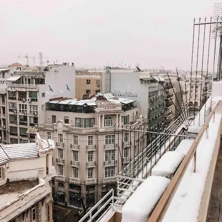 Rooftop Tiny Suite-roof Deck-sunbeds-city View * Salonic